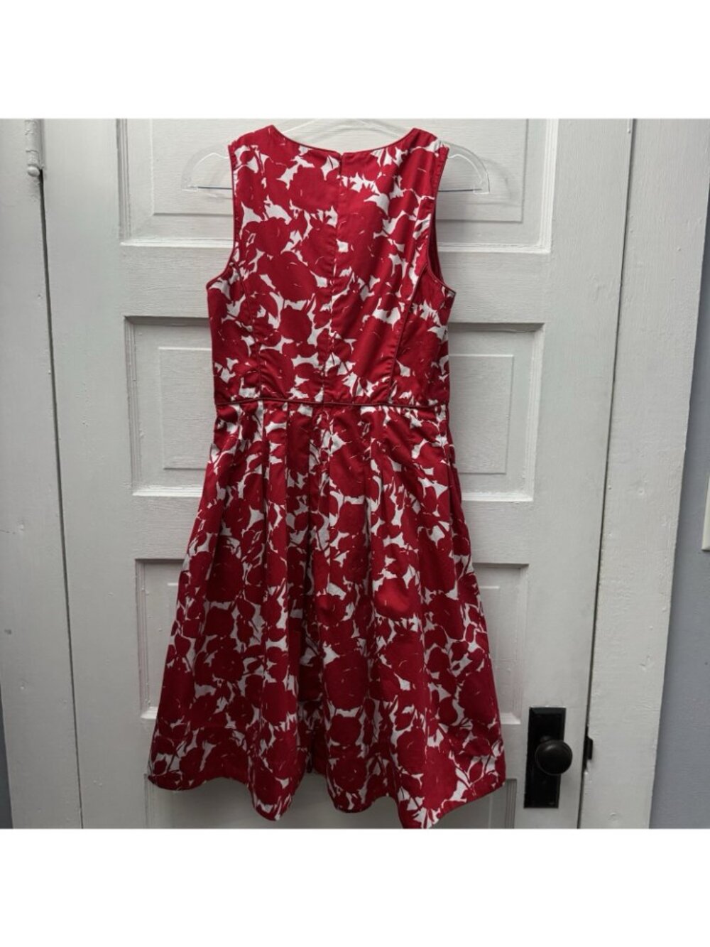 Talbots Petites 4P Red White Floral Fit & Flare Dress Sleeveless Pockets - Picture 6 of 10